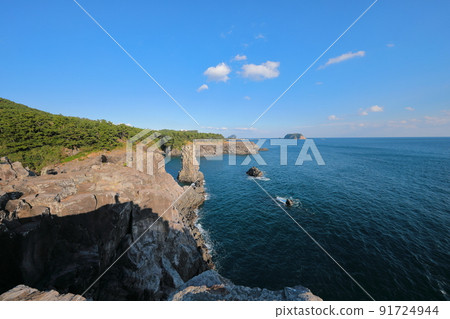 Oedolgae, Oedolgae coast, beach, beach, tourist attraction, lava, columnar joint, cliff, 91724944