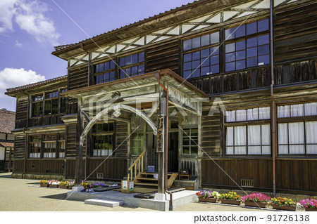 Former Fukiya Elementary School, Takahashi City, Okayama Prefecture 91726138