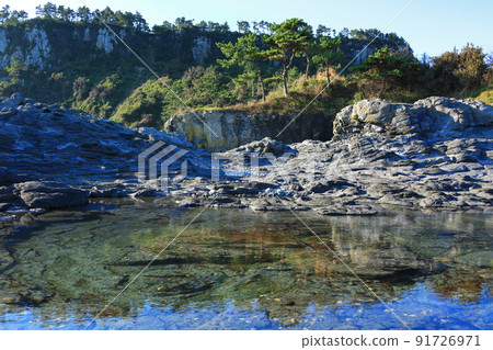 Park Soo-gijeong, lava, cliff, cliff, fishing spot, coast, beach, rest, 91726971