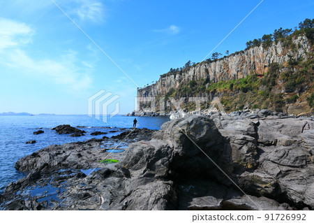 Park Soo-gijeong, 熔岩, 懸崖, 懸崖, 釣魚點, 海岸, 海灘, 休息, 91726992