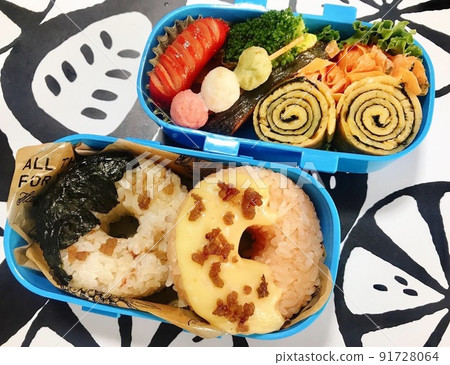 Donut rice ball lunch Donut rice ball lunch 91728064