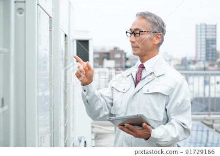 Businessman middle male worker Businessman middle male worker 91729166