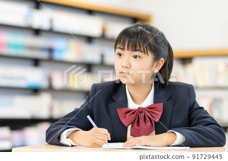 Junior high school classroom School photography cooperation: Japanese language school attached to Chuo Technical School Junior high school classroom School photography cooperation: Japanese language school attached to Chuo Technical School 91729445
