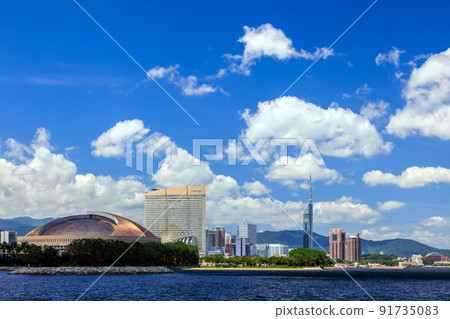 Fukuoka Tower 91735083