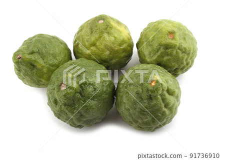 Kaffir lime isolated on white 91736910
