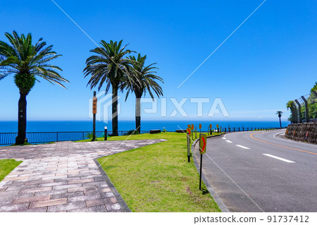 Sunny day South coast Horikiri Pass (Miyazaki City, Miyazaki Prefecture) Sunny day South coast Horikiri Pass (Miyazaki City, Miyazaki Prefecture) 91737412