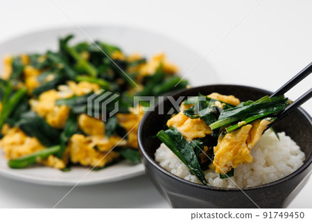 一個菊花球 一個菊花球 91749450