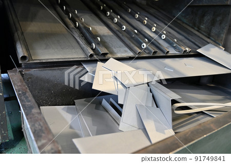 Scrap material discharged from manufacturing equipment, non-ferrous metal, recycled carbon neutral Scrap material discharged from manufacturing equipment, non-ferrous metal, recycled carbon neutral 91749841