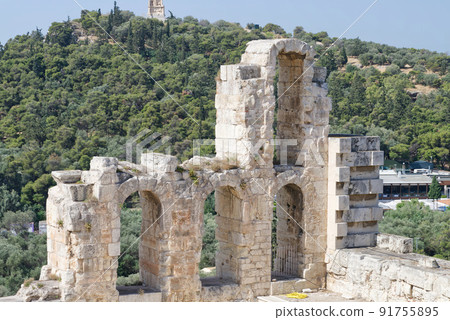 Ruins of temples on the Acropolis hill, Athens, Greece 91755895
