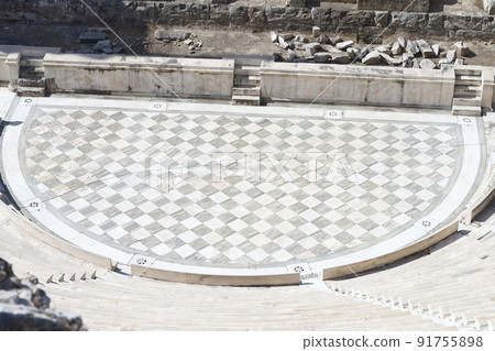 Ruins of temples on the Acropolis hill, Athens, Greece 91755898