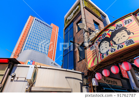 三軒茶屋、世田谷區、東京胡蘿蔔塔和鈴蘭通 三軒茶屋、世田谷區、東京胡蘿蔔塔和鈴蘭通 91762787