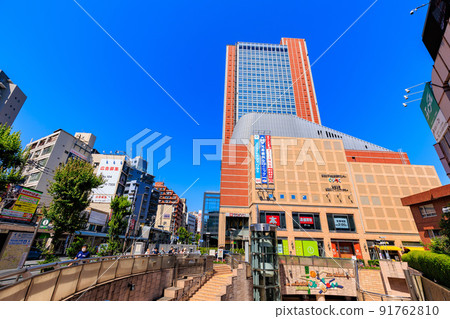 世田谷區的都市風景,東京三軒茶屋胡蘿蔔塔 世田谷區的都市風景,東京三軒茶屋胡蘿蔔塔 91762810