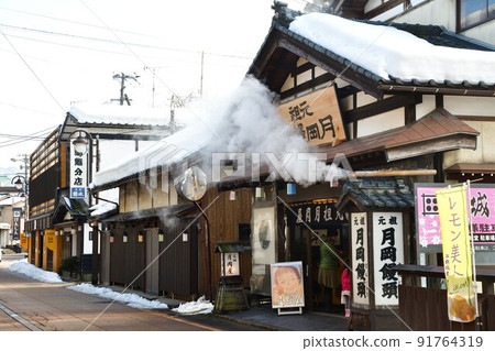 月岡溫泉街（新潟縣） 91764319
