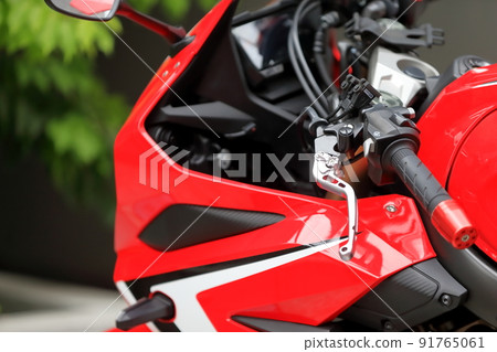 紅色摩托車形象 紅色摩托車形象 91765061