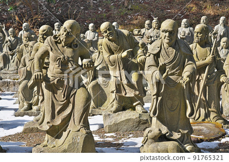 [Unpen Temple (Pilgrimage of 500 Rakan)] (Shikoku Sacred Ground No. 66 Unpen Temple) Norochi Shirachi, Ikeda-cho, Miyoshi City, Tokushima Prefecture 91765321