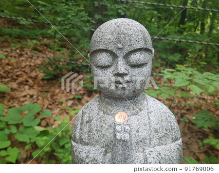 南漢山城小佛 91769006