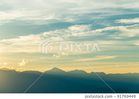 Mountain scenery from Matsumoto city at dusk Mountain scenery from Matsumoto city at dusk 91769449
