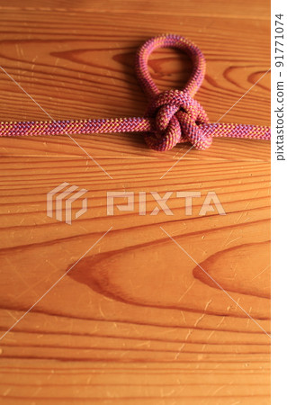 Butterfly knot for mountaineering, camping and outdoor activities Butterfly knot for mountaineering, camping and outdoor activities 91771074