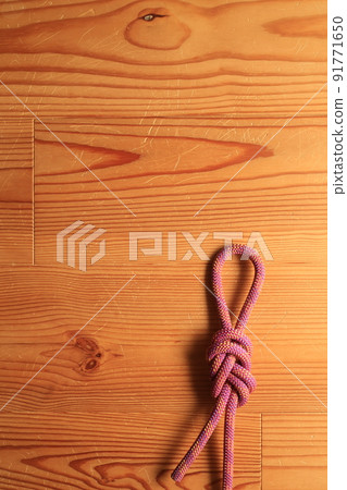 Figure-eight knot for mountaineering, camping and outdoor activities 91771650