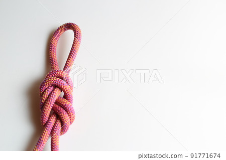 Figure-eight knot for mountaineering, camping and outdoor activities 91771674