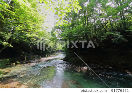 View of Uyashinai in Akita, Omata River in Tonofuchi, and clear stream 91776351