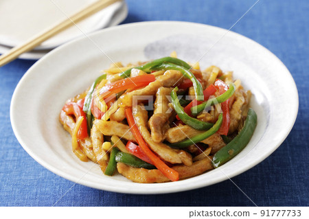 胡椒牛排用胡椒、胡椒和豬肉 91777733