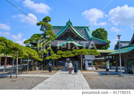 東京都葛飾區柴又7丁目的大釋道和參拜者 91778035