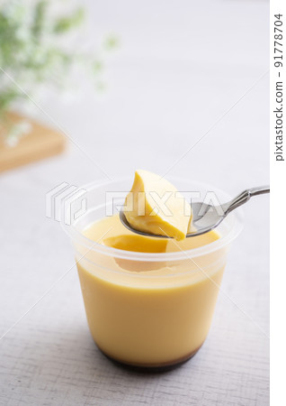 帶杯子的蛋奶布丁 91778704