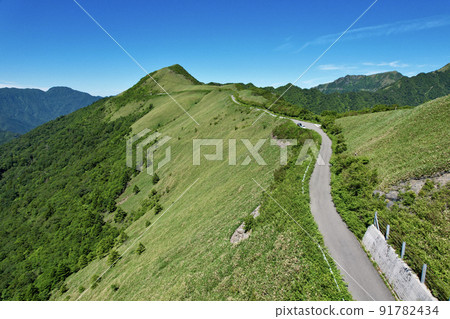 UFO line in summer Sky road leading to Mt. Ishizuchi, the highest mountain in western Japan 91782434