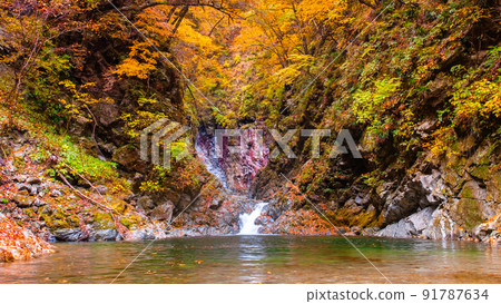 Ojiragawa Canyon(秋季):Sengabuchi Ojiragawa Canyon(秋季):Sengabuchi 91787634