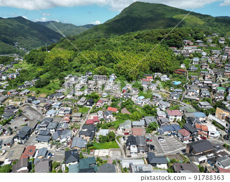 從風頭公園上空俯瞰長崎市 91788363