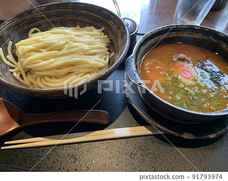 時尚的午餐 91793974