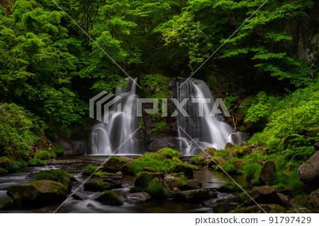 Meigaki Falls 91797429