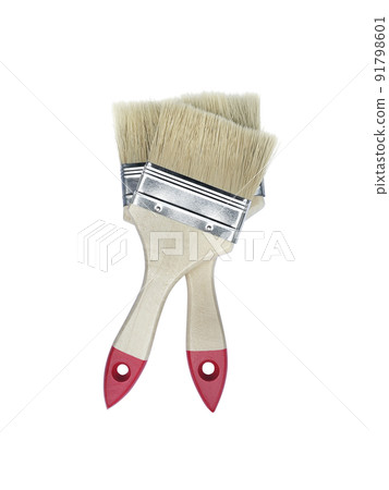 Paint brush isolated on white background Paint brush isolated on white background 91798601