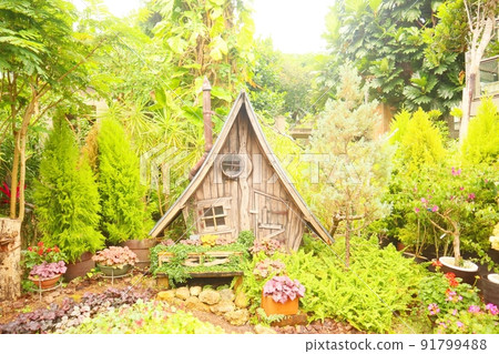 Dwarf house 91799488