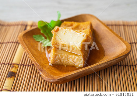 Atsuage simmered dish with a good taste Atsuage simmered dish with a good taste 91815031