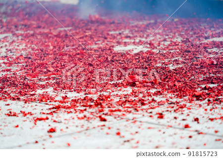 China red cracker are explored 91815723