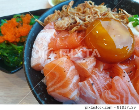 Japanese food sashimi salmon and sushi Japanese food sashimi salmon and sushi 91817159