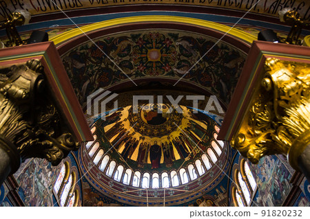 羅馬尼亞特蘭西瓦尼亞錫比烏歷史中心的聖三一大教堂內 羅馬尼亞特蘭西瓦尼亞錫比烏歷史中心的聖三一大教堂內 91820232