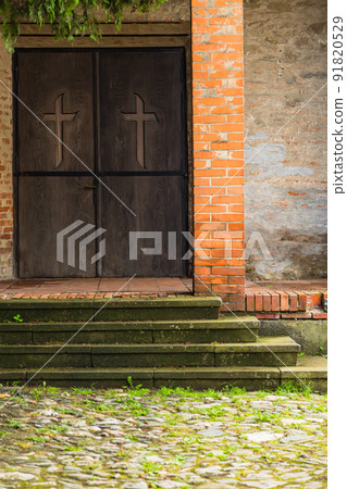 羅馬尼亞特蘭西瓦尼亞錫吉什瓦拉歷史區學校山上的山教堂教堂 羅馬尼亞特蘭西瓦尼亞錫吉什瓦拉歷史區學校山上的山教堂教堂 91820529