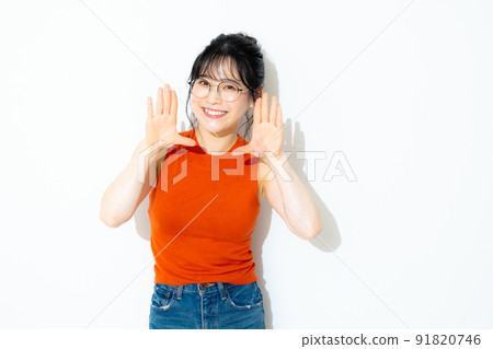 Orange sleeveless woman Orange sleeveless woman 91820746