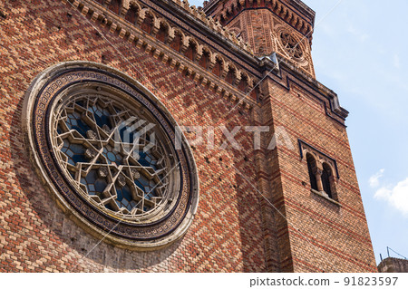 羅馬尼亞特蘭西瓦尼亞蒂米甚瓦拉老城的猶太教堂 91823597