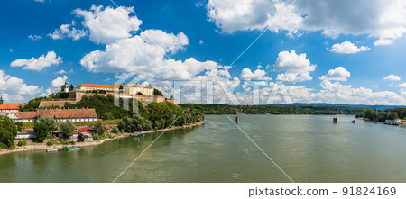 Petrovaradin Fortress and the Donau River seen from the Varadin Bridge in Novi Sad, Serbia 91824169