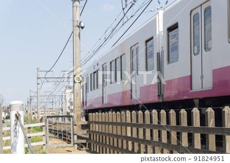 Train running 91824951