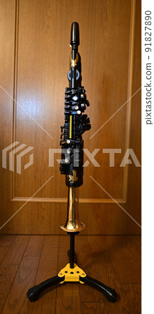 Up image of digital saxophone 91827890