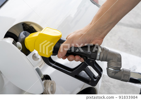 Arm to refuel with gasoline Arm to refuel with gasoline 91833984