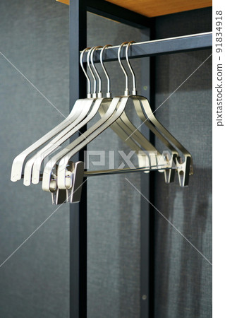 Fashionable hanger 91834918