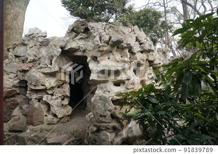 Suzhou Gardens of Suzhou Canglang Pavilion 91839789