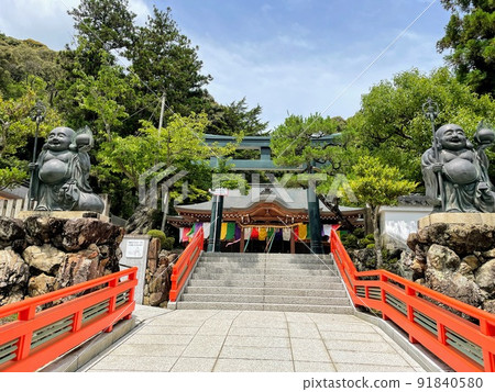 Taken at the entrance of Kiyoarajin Main Hall 91840580