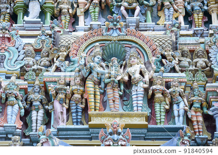 The beautiful Meenakshi Amman Temple in Madurai in the south Indian state of Tamil Nadu - close up of idols and decoration The beautiful Meenakshi Amman Temple in Madurai in the south Indian state of Tamil Nadu - close up of idols and decoration 91840594
